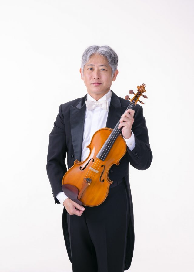 佐渡山  安哉